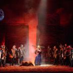 Фото из спектакля ТРУБАДУР