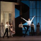 Фото из спектакля ГРОЗОВОЙ ПЕРЕВАЛ