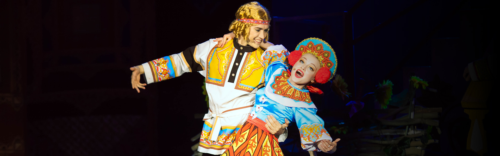 ЛЕТУЧИЙ КОРАБЛЬ